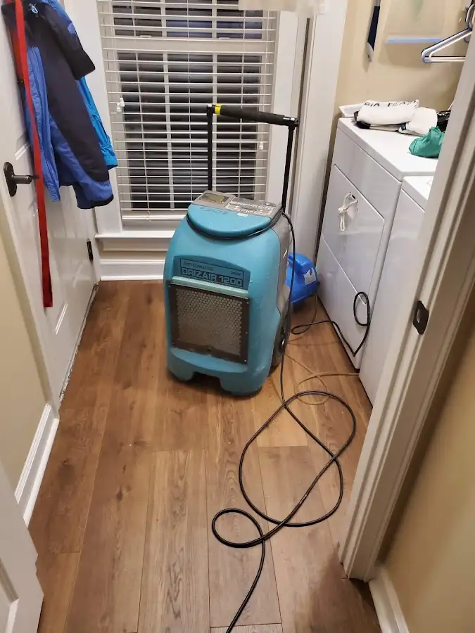 Commercial dehumidifier deployed for Crawl Space Restoration in Palo Alto